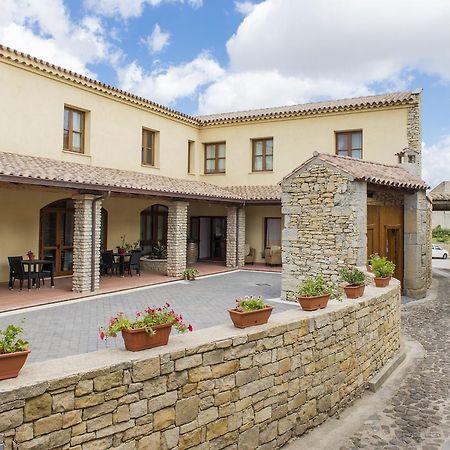 Albergo Diffuso Il Mandorlo Baressa Kültér fotó