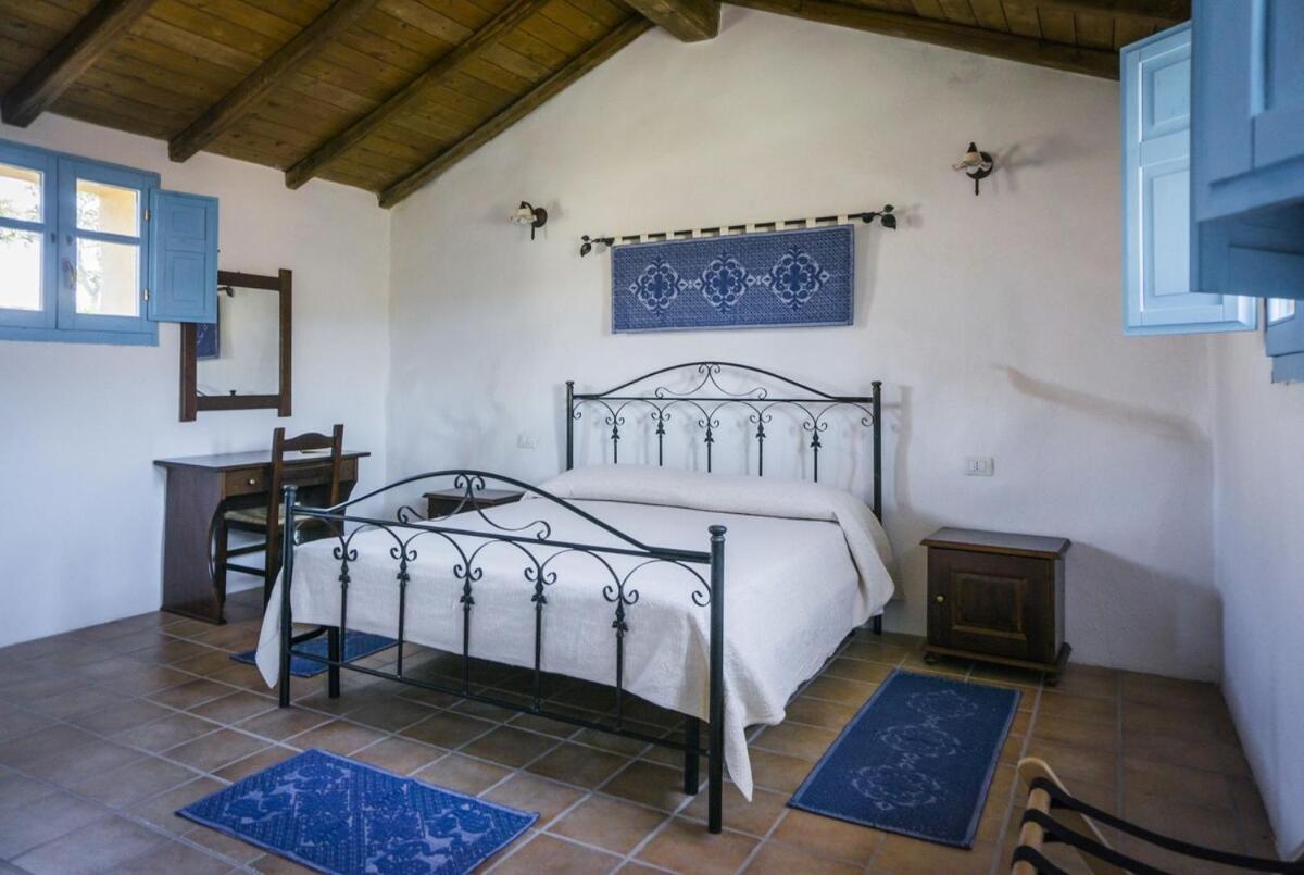 Albergo Diffuso Il Mandorlo Baressa Kültér fotó