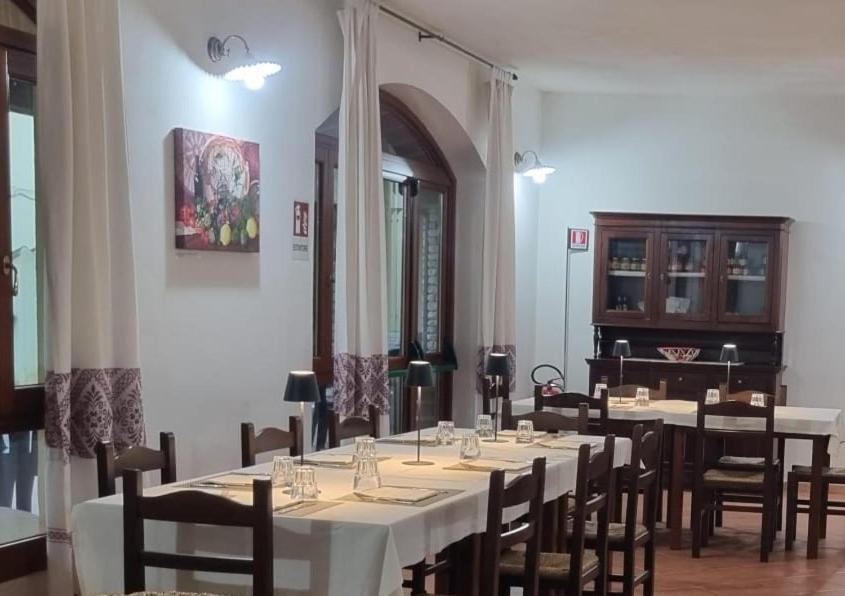 Albergo Diffuso Il Mandorlo Baressa Kültér fotó